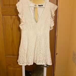 Elegant White Lace Dress